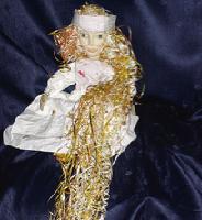 Die Prinzessin mit den »goldenen« Haaren lässt die Pracht herunter. Foto: VA