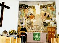 Das geheimnisumwitterte Altarfresko der Thomaskirche erstrahlt zur Freude der Kirchenbesucher in neuer Pracht.  Foto: hol