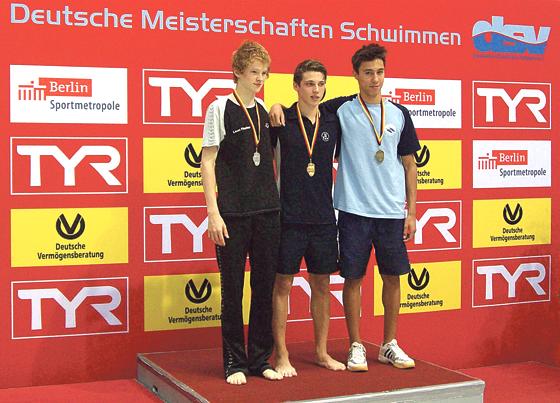 Der dreimalige Goldmedaillen Gewinner des SC Prinz Eugen Pascal Winter (Mitte).	Foto: Privat