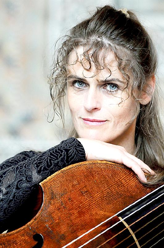 Friederike Heumann spielt Alte Musik unter dem Motto »caritas et amor«.