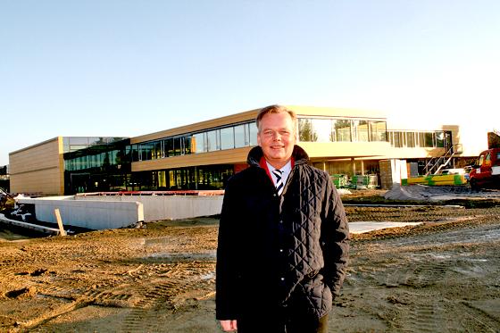 Bereits zum nächsten Schuljahr wird das Grünwalder Gymnasium seine Pforten öffnen, berichtete Bürgermeister Jan Neusiedl.	Foto: hol