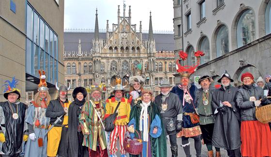 Der Faschingsumzug der Damischen Ritter hat sich in den letzten Jahren zu einer Münchner Traditionsveranstaltung etabliert. 	Foto: VA