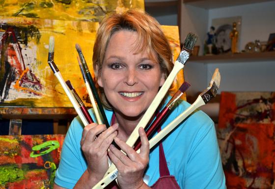 Die Moderatorin Ramona Leiß ist seit langem eine leidenschaftliche Malerin. 	Foto: VA