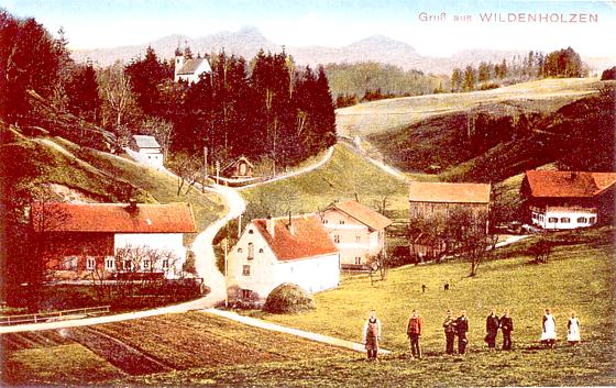 Die Schlosskapelle Sankt Andreas zu Wildenholzen in einer Bildpostkarte aus der Zeit um 1925. 	Repro: Hans Huber
