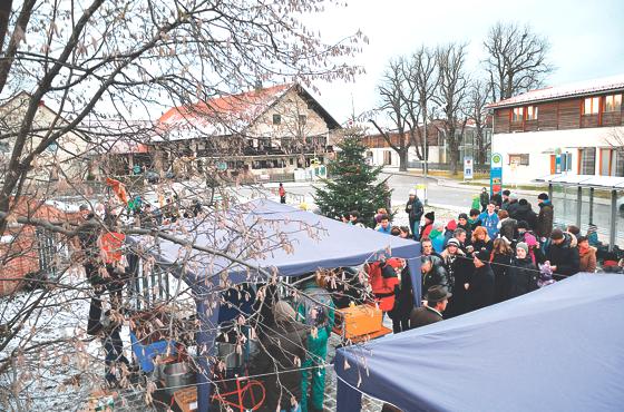 Am ersten Advent wird es in Salmdorf weihnachtlich und besinnlich.	Foto: privat