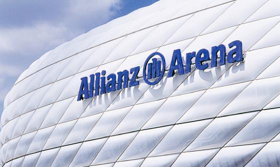 Sonntagsausflug in die Allianz Arena: ab 11 Uhr startet die große Panini-Tauschbörse. Die Sammelbilder sind vor allem bei den jungen Fans angesagt.	 Foto: Allianz Arena/B. Ducke