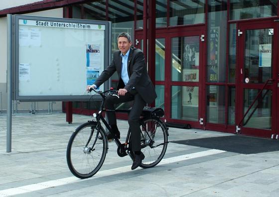 Erster Bürgermeister Christoph Böck: »Radeln Sie unsere Kommune auf den  ersten Platz!«	Foto: Gemeinde Unterschleißheim