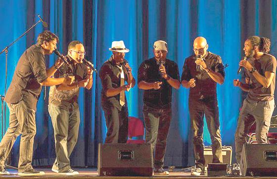 Am 25. September ist die A-Cappella-Band UNDIVIDED zu Gast in Neubiberg. 	Foto: VA