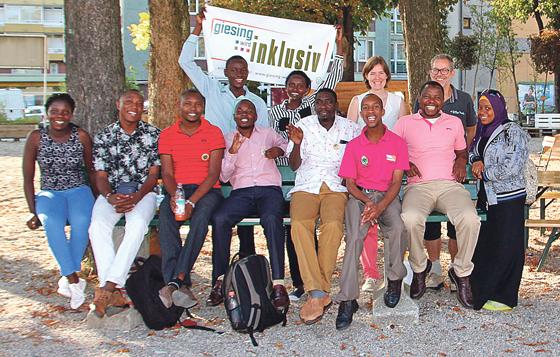 Studierende aus Kenia zu Besuch bei Giesing-wird-inklusiv auf dem Grünspitz.	Foto: Kathrin Schmidt/TUM