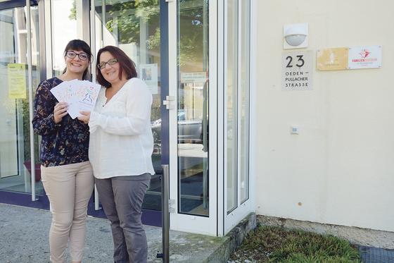 Vanessa Hödl von der Gemeinde Oberhaching und Cornelia Gollwitzer vom Familienzentrum freuen sich über den Neustart von »Wellcome«.	Foto: hw
