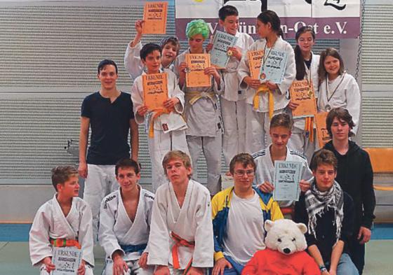 Sammelten wertvolle Wettkampferfahrungen: Die jungen Judokas des ESV München Ost. Foto: Verein