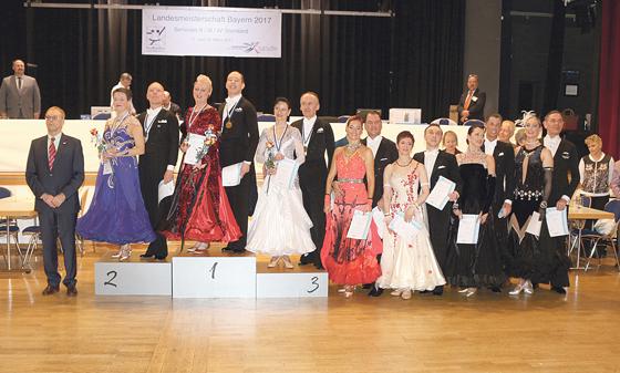 Peter Birndorfer und Tina Pothfelder vom TSA gewannen die Bayerische Meisterschaft beim Tanzen. 	Foto: VA
