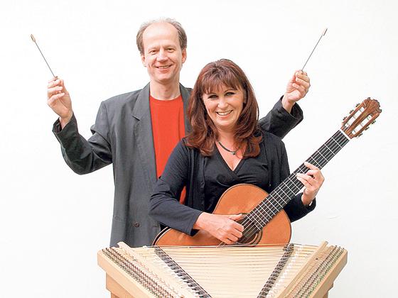 Treten seit 35 Jahren weltweit zusammen auf: Rudi Zapf und Ingrid Westermeier.	Foto: VA