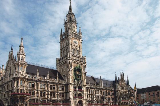 Den Blick aufs Rathaus kennen wohl alle Münchner. Für einen Blick hinter die Kulissen haben die Münchner eher selten die Chance. Heute ist die Gelegenheit.	Foto: Archiv