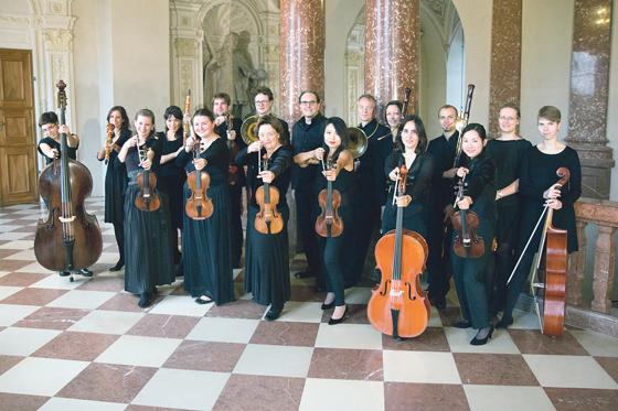 Die Accademia di Monaco spielt auf historischen Instrumenten unter der Leitung von Mary Utiger.	Foto: VA