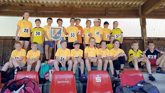 Die stolzen Grasbrunner Leichtathletik-Kinder beim diesjährigen Wendelstein-Cup.	Foto: privat