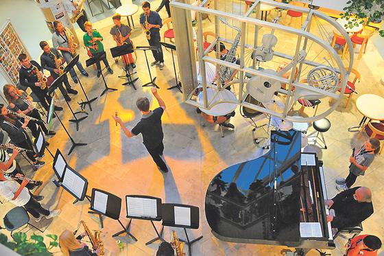 Die Musikschule Neubiberg lädt am 11. November zu einem Musikerlebnis der besonderen Art ein. 	Foto: VA