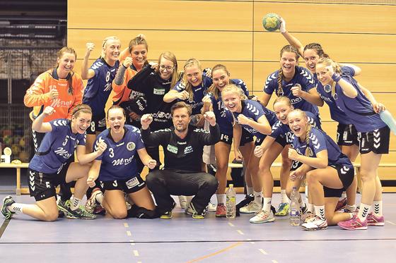 Auf Handball der Extra-Klasse darf man sich am kommenden Wochenende in Taufkirchen freuen, da spielen die Herren und Damen des SV-DJK Taufkirchen.	Foto: SV-DJK