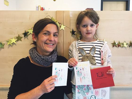 Das Bild der vierjährigen Elisa aus Poing wird die Weihnachtskarte von Kinderland zieren.	Foto: Kinderland PLUS gGmbH