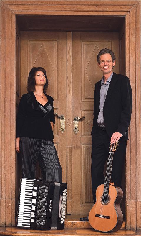 Maria Reiter und Christian Gruber begeistern mit ihrer Musik auch die Besucher am 11. März.	Foto: VA
