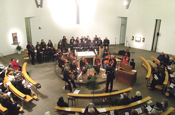 Sonderkonzert der Musikreihe »Eine kleine Gute-Nacht-Musik« in der Kirche St. Maximilian Kolbe. 	Foto: VA