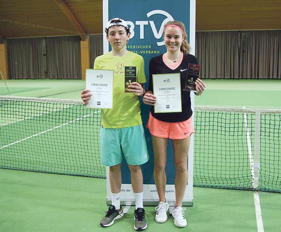 Bayerischer Tennis-Hallenmeister der U16 sind Max Rehberg (TC Aschheim) und Anja Wildgruber, die für den MTTC Iphitos München startet.	Foto: Bayerischer Tennis-Verband e.V.