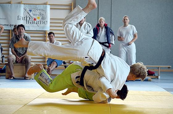 Spannende Wettkämpfe lieferten sich die Kämpfer des Judo-Teams Oberland Holzkirchen.	Foto: Franziksa Kirst