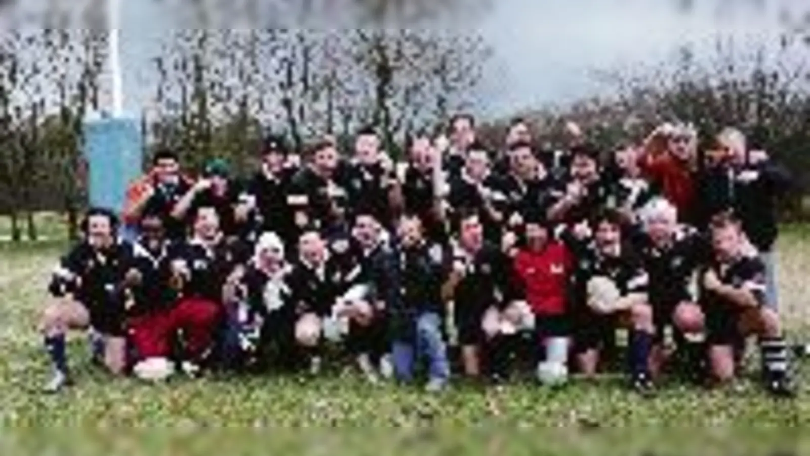 So sehen echte »Wilde Kerle« aus: Die Rugbymannschaft des RC Studentenstadt startete am Samstag in die Rückrunde der zweiten Bundesliga.  (Foto: gf)