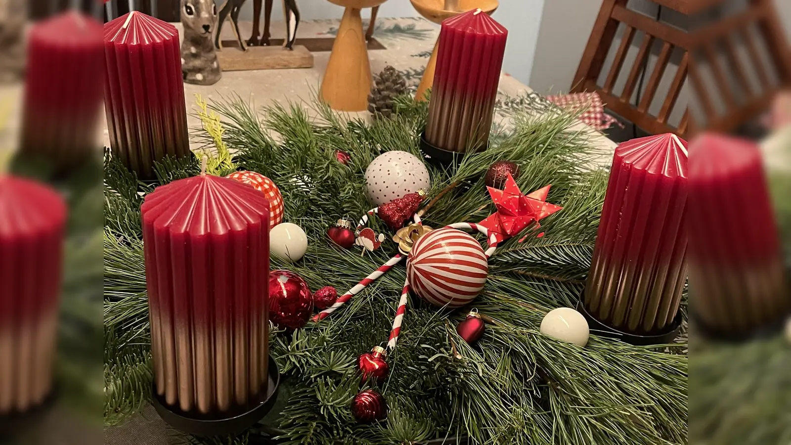 Auch für die bevorstehende Advents- und Weihnachtszeit findet man hier bereits schöne Geschenkideen. (Foto: hw)