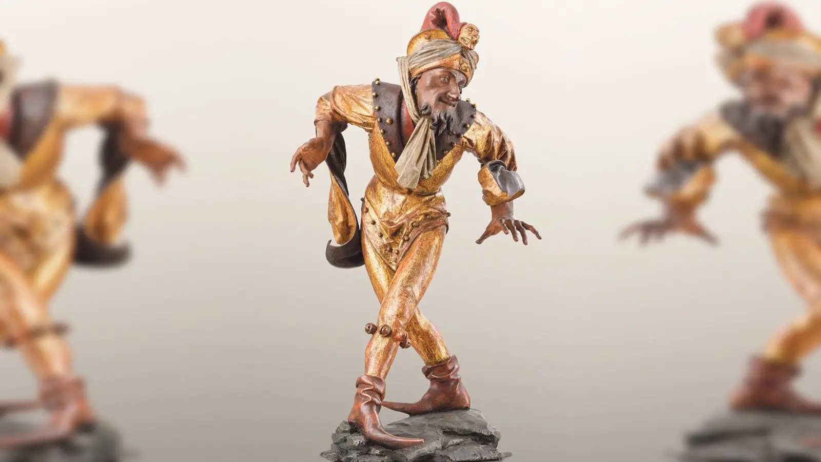 Moriskentänzer »Zauberer« von Erasmus Grasser, München, 1480,©Münchner Stadtmuseum.      (Foto: G. Adler, E. Jank)