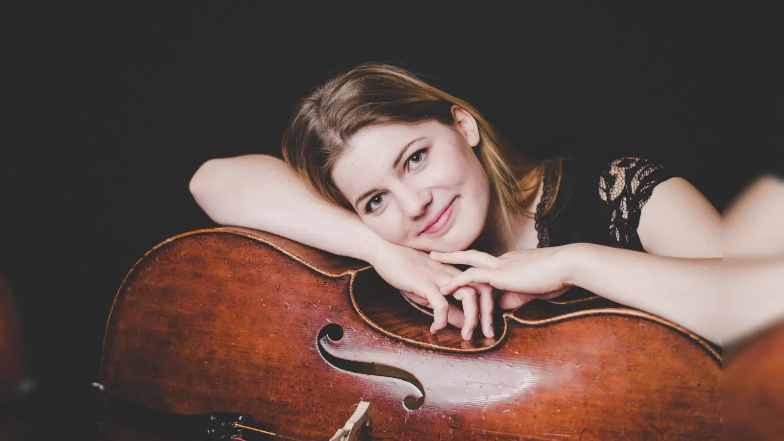 Solistin Bea Sallaberger zu Gast beim Silvesterkonzert des Ensemble Haars. (Foto: VA)