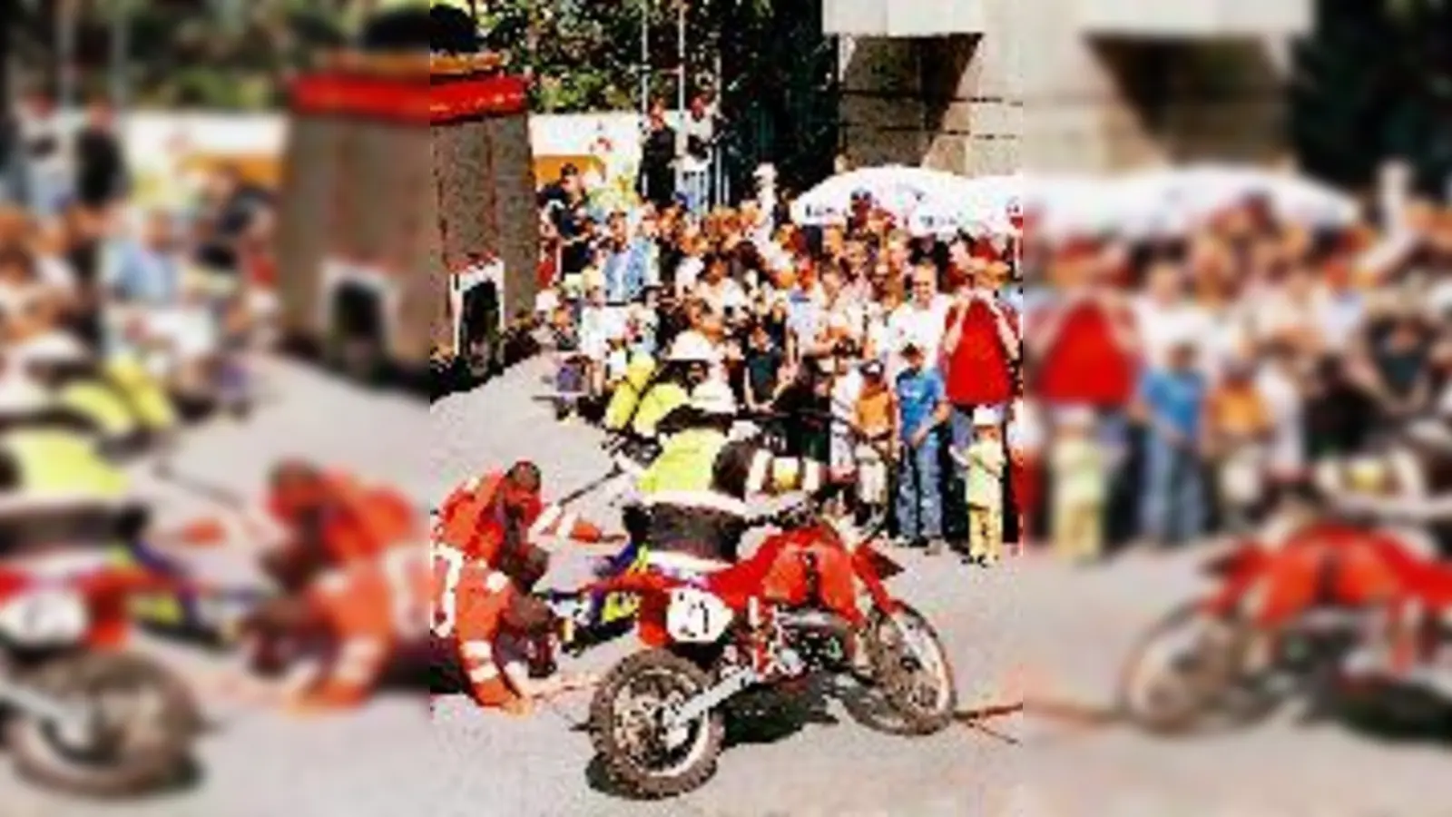 Die Feuerwehr &nbsp;immer im Einsatz.	 (Foto: Feuerwehr)
