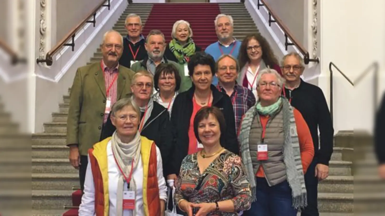 Abgeordnete Diana Stachowitz mit der Besuchergruppe im Bayerischen Landtag.  (Foto: Diana Stachowitz)