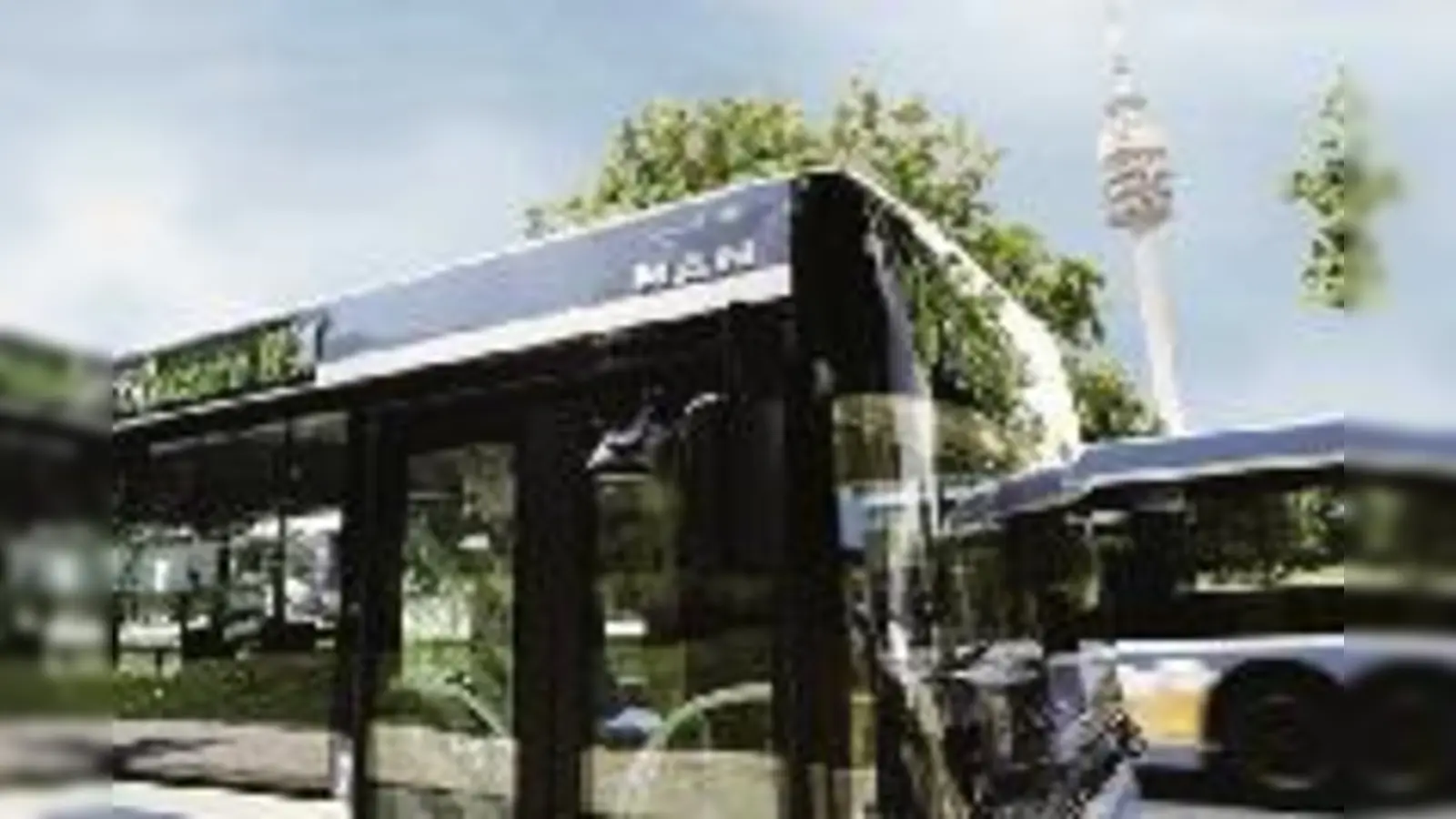 Freie Fahrt für den MVG-Fahrplan: In Moosach bringt er viel Gutes.  (Foto: MVG/K. Groh)