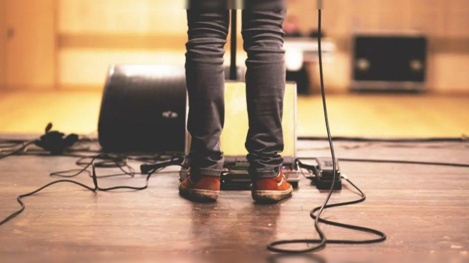 Ungewöhnliche Perspektive beim Soundcheck. (Foto: Jugendhaus Come In)