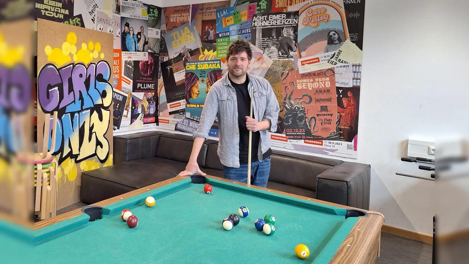 Simon Franke betreut seit gut zwei Jahren den Jugendtreff im Feierwerk Trafixx. (Foto: Katrin Ried)