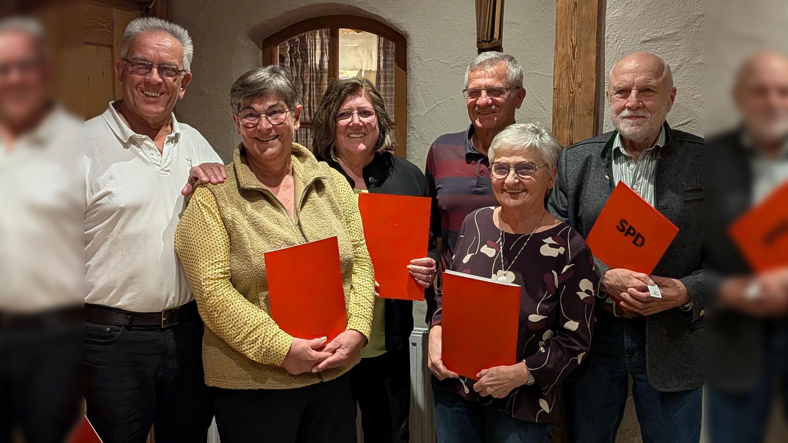 Alexander-Jungwirth-und-Klaus-Geldsetzer-f-hren-den-SPD-Ortsverein