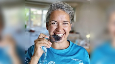 Günes Seyfarth hat erfolgreich an einem Schwimmevent zwischen der europäischen und asiatischen Seite der Türkei teilgenommen.  (Foto: Hauke Seyfarth)