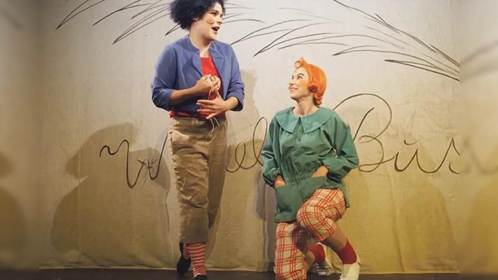 Ein dynamisches Frauenduo spielt die beiden Lausbuben Max und Moritz.	 (Foto: VA)