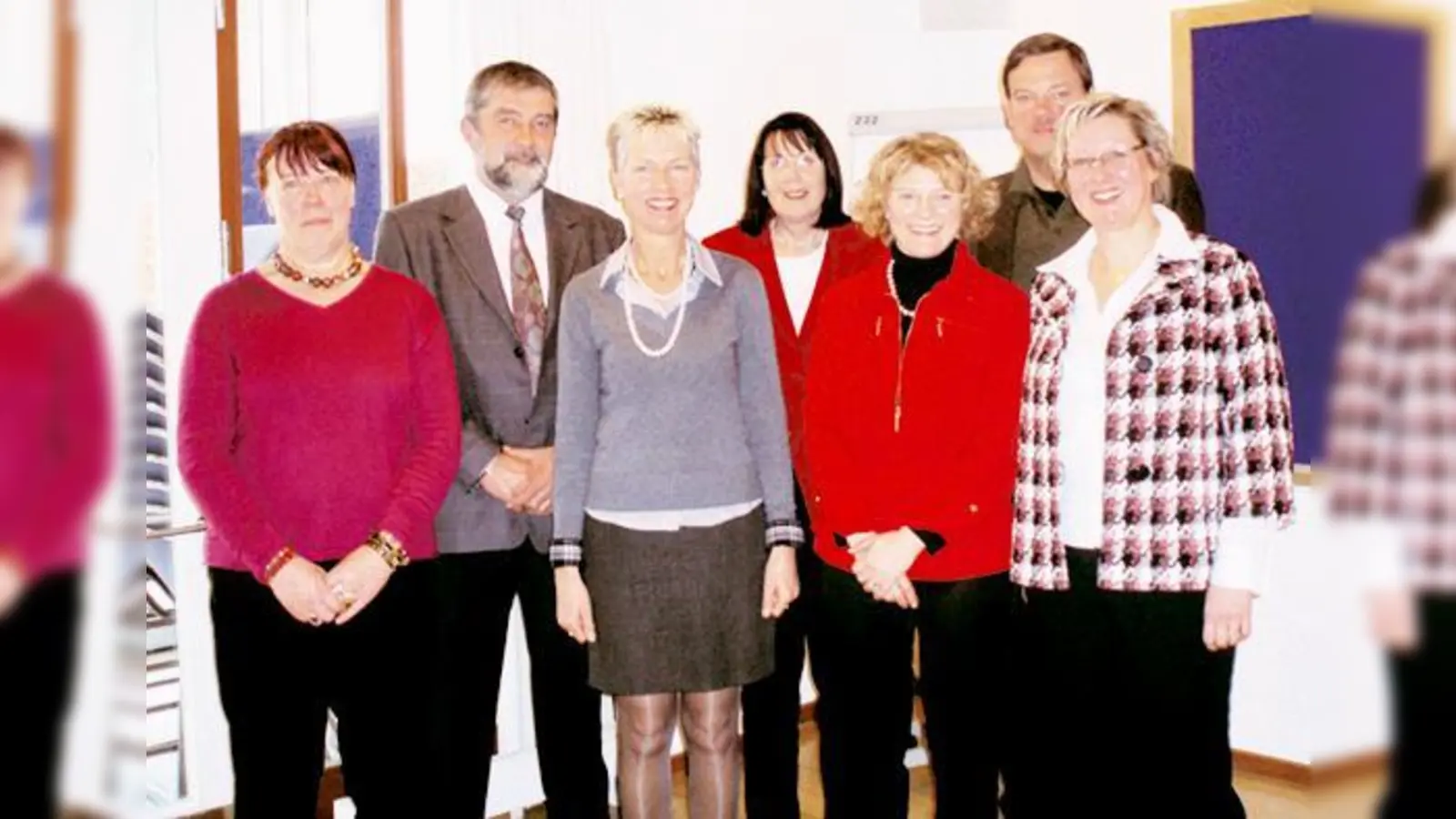 (V. l.) Barbara Zeh-Schollmeyer, Rolf Hopmann, Gisela Hüttis, Evelyn Klütsch, Ursula Cieslar, Thomas Geßner und Gabriele Hubitschka-Geßner.   (Foto: Woschée)
