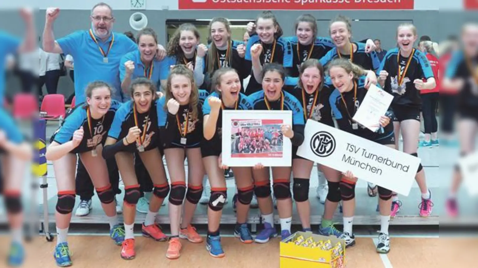 Die Volleyballer-Mädchen des TSV Turnerbund konnten den 2. Platz bei den Deutschen Meisterschaften erringen. Herzlichen Glückwunsch!	 (Foto: TSV Turnerbund)
