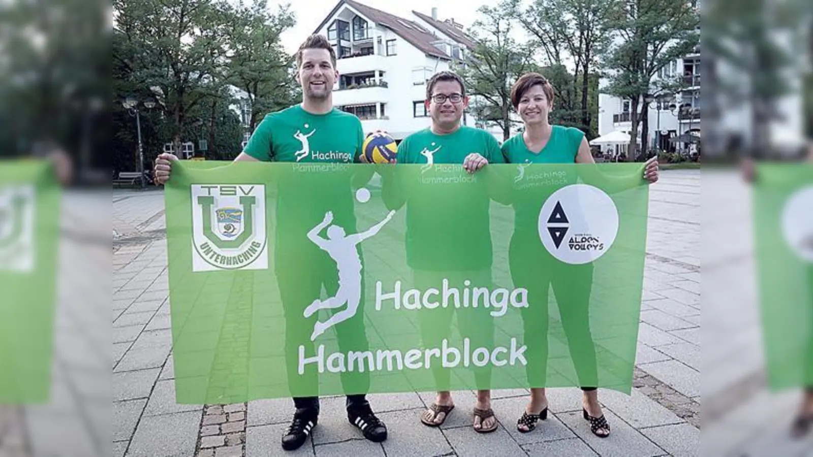 Der neue Vorstand des »Hachinga Hammerblocks«, Bernhard Eiter, Nadine Cerny und  Wolfgang Matyssek hoffen, dass ihr noch junger Verein schnell an Mitgliedern wächst. (Foto: hw)