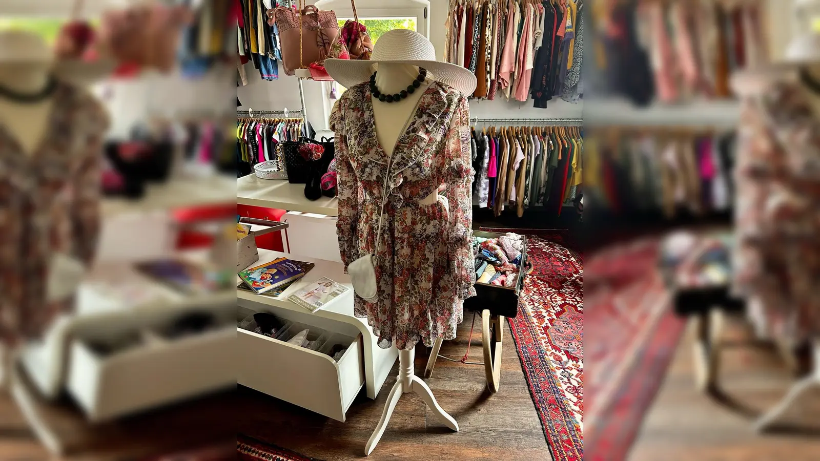 Im Allerlei wird Ende Juli der Rotstift angesetzt. Mode ist dann um 50 Prozent reduziert. (Foto: Welz)