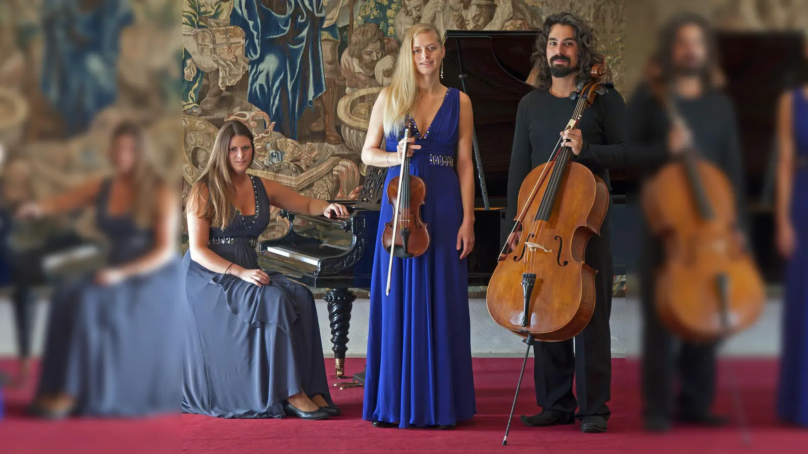 Musikalisches Trio: Nikola Karageorgiev (Violoncello), Radka Karageorgieva (Violine, Sopran) und Marcela Křížová (Klavier) wissenzu begeistern. (Foto: VA)