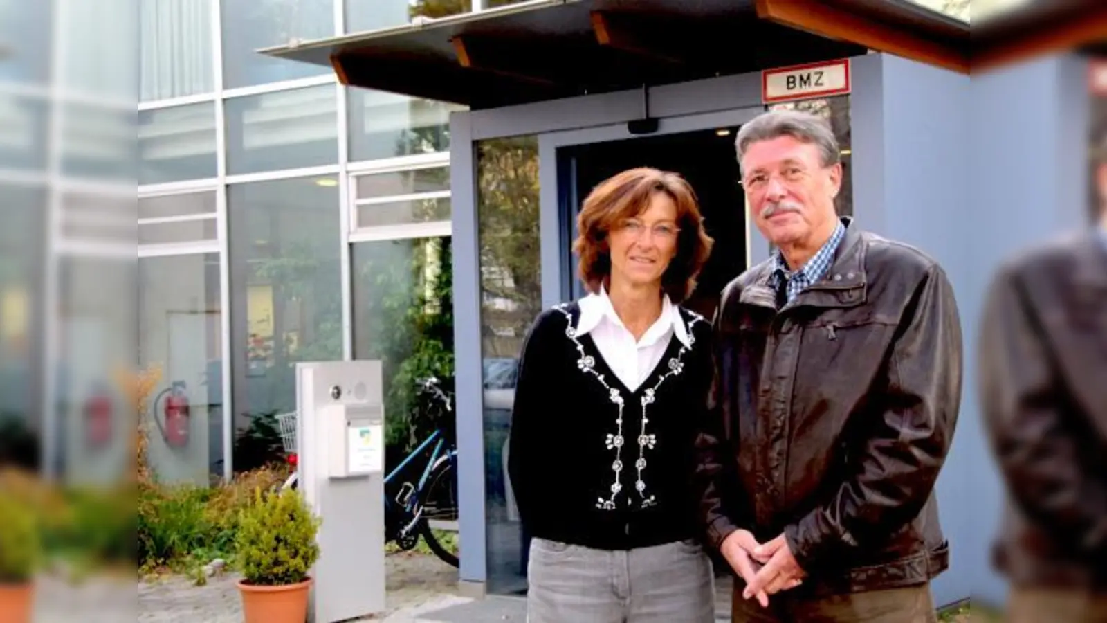 Barbara Richter und Jürgen Hoerner hoffen im Pflegezentrum St. Michael bald die ersten Bewohner einer Demenz-WG begrüßen zu dürfen.	 (Foto: hw)