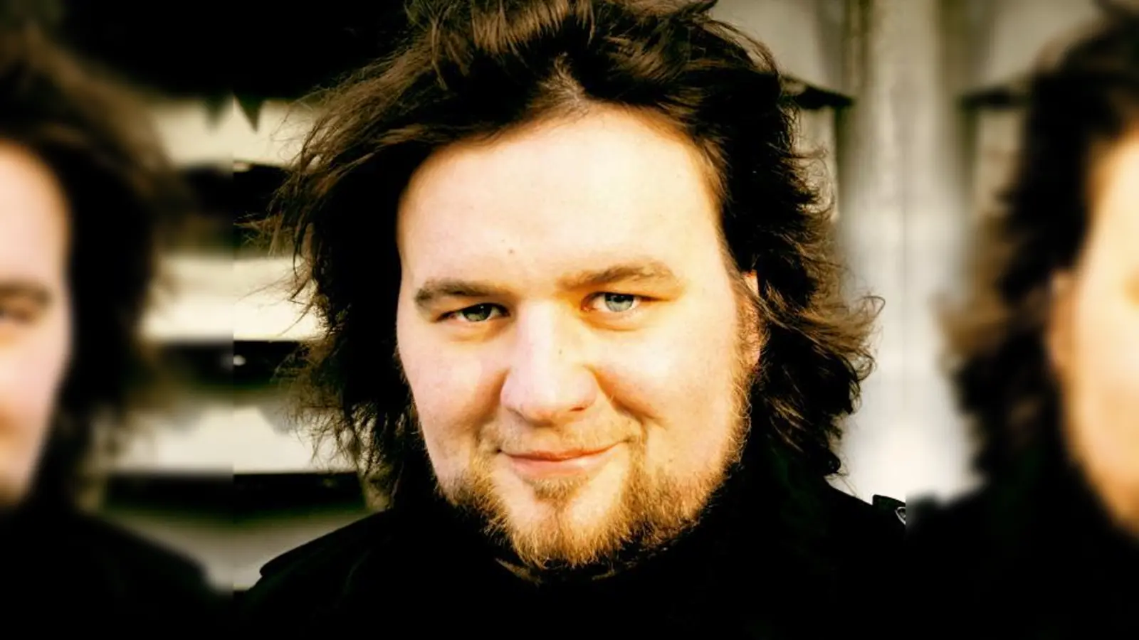 Götz Frittrang überzeugt das Publikum mit seiner unterhaltsamen One-Man-Show.	 (Foto: VA)