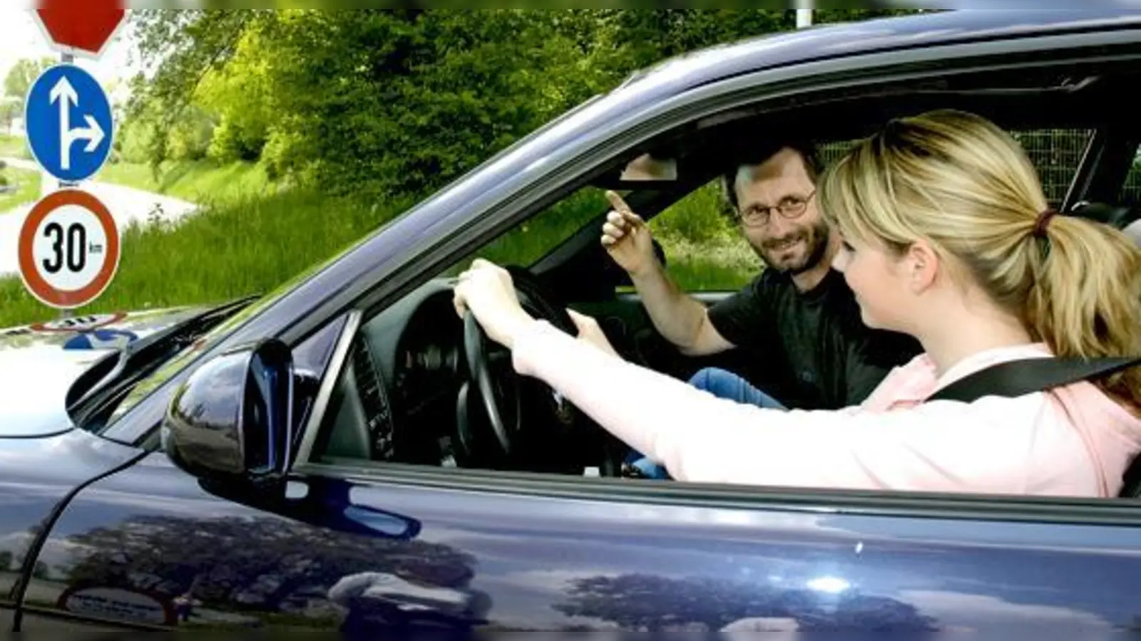 Die Tarife in der ADAC Autoversicherung bringen auch Fahranfängern finanzielle Vorteile.	 (Foto: ADAC)