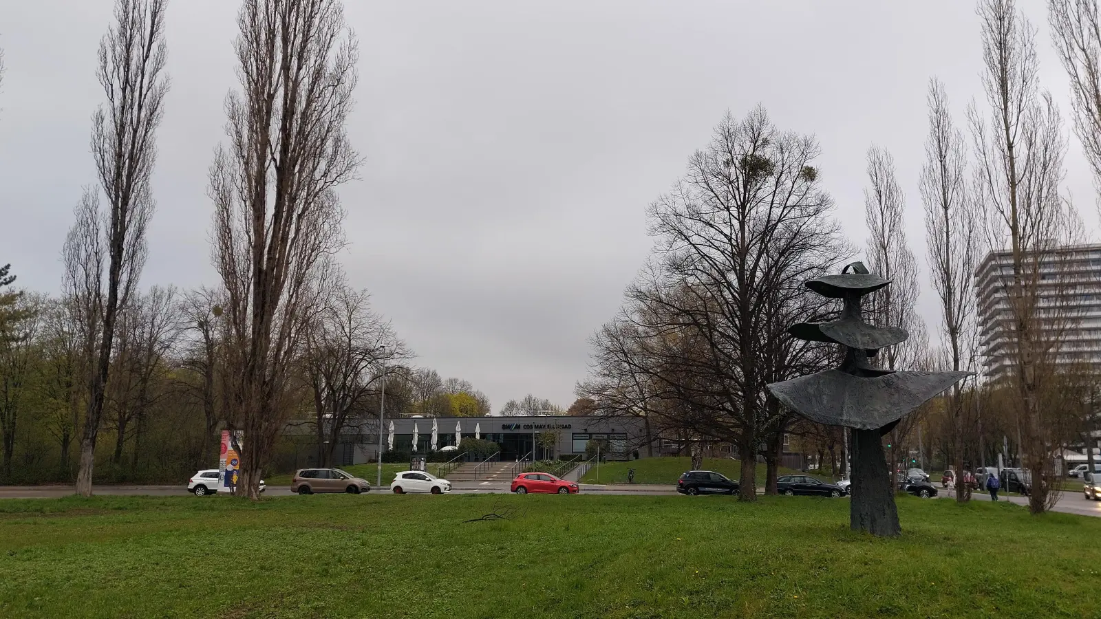 Auf der Wiese vor dem Cosimabad wird am Wochenende richtig was los sein. (Archivbild: bas)