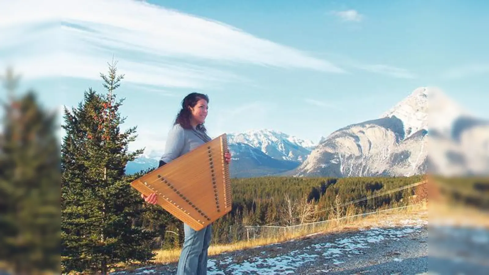 Carmen Amrein mit ihrem Hackbrett zu Gast in der Kultur-Etage.	 (Foto: VA)