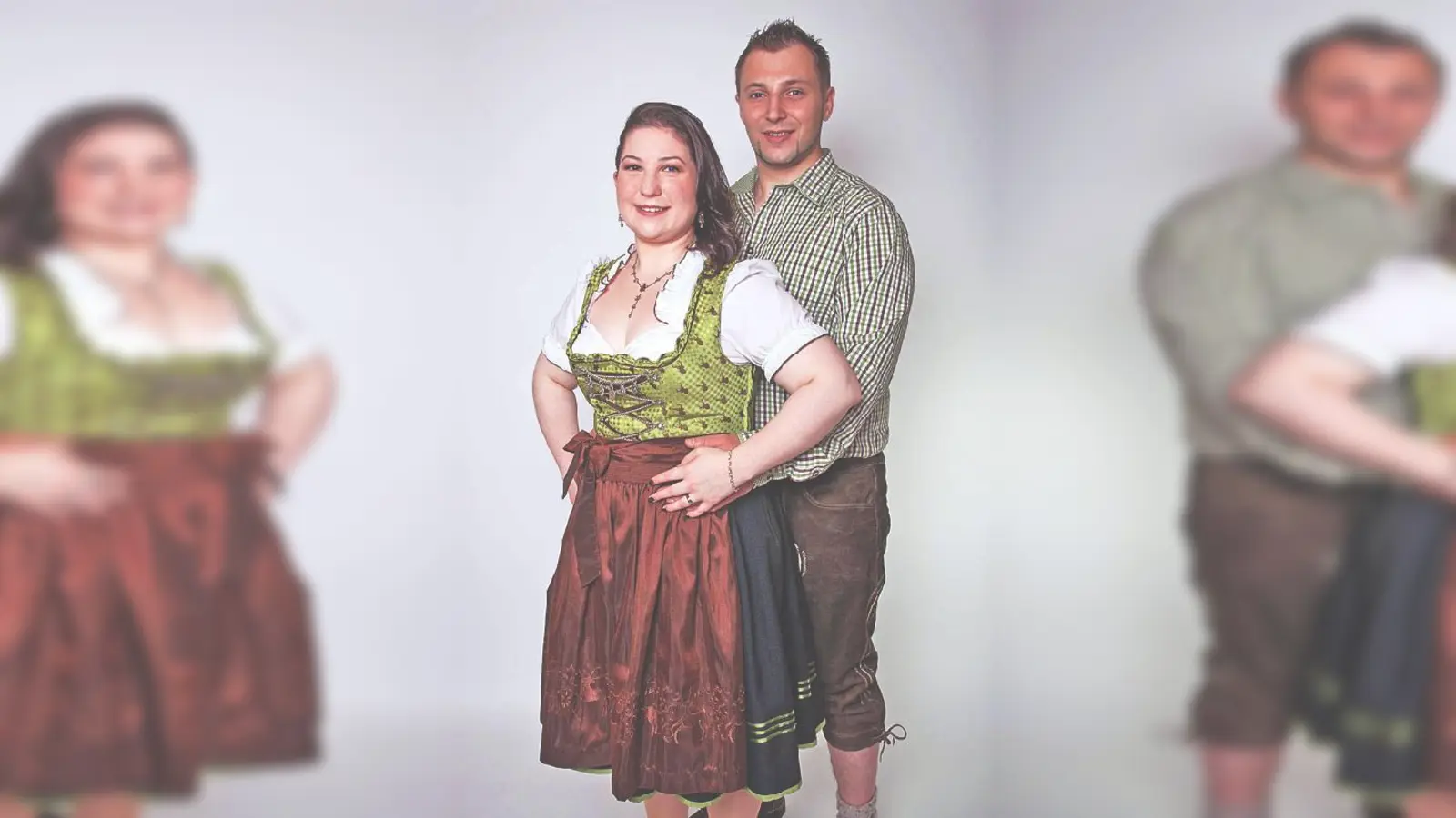 Corinna II. und Thomas II. von Moosach gehen Seit an Seit durch die Faschingszeit.	 (Foto: VA)